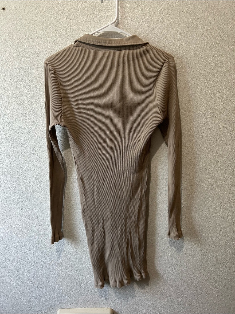 H&M Ribbed Button-Up Long Sleeve Dress - Picture 2 of 7